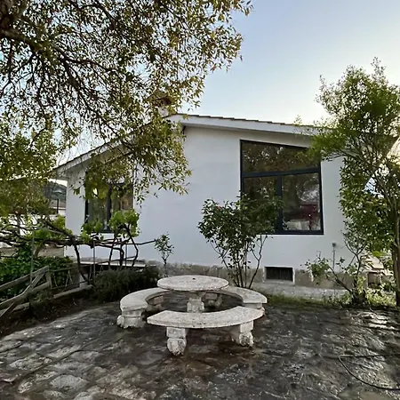 Charming Mountain Views Higuera de las Duenas